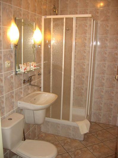 Hotel Restauracja Kaukaska Jadwiga Choroszy Wolsztyn Phòng bức ảnh